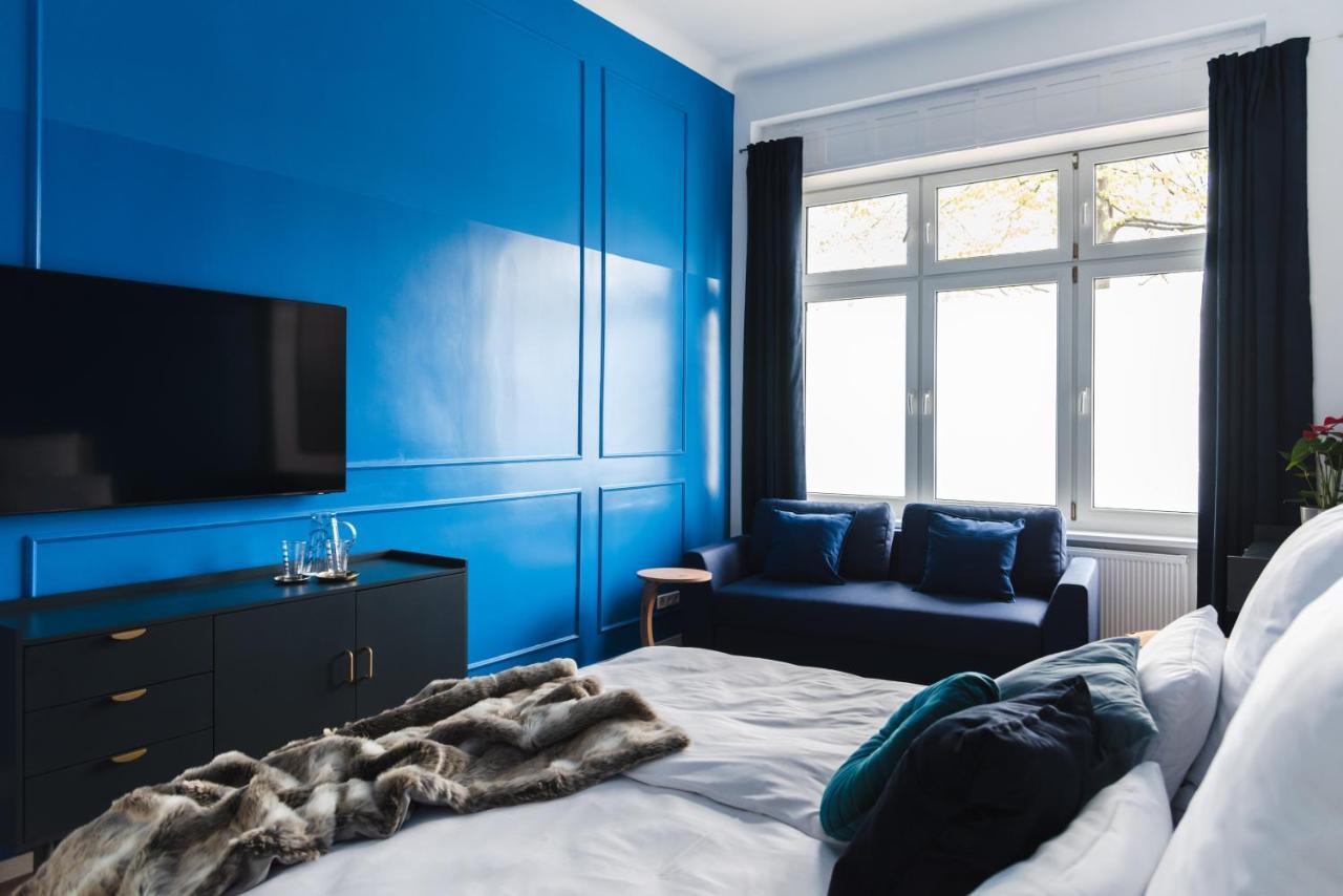 165m2 Downtown Family 5br, 3bath, Kids Room, 11min Alexanderplatz * Berlijn